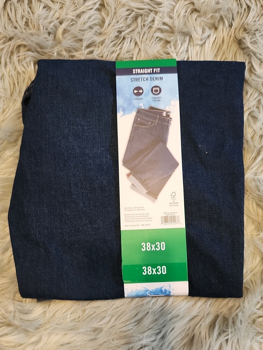 Izod Men's Straight Fit Stretch Denim Dark Blue Jeans- 38"x 30"
